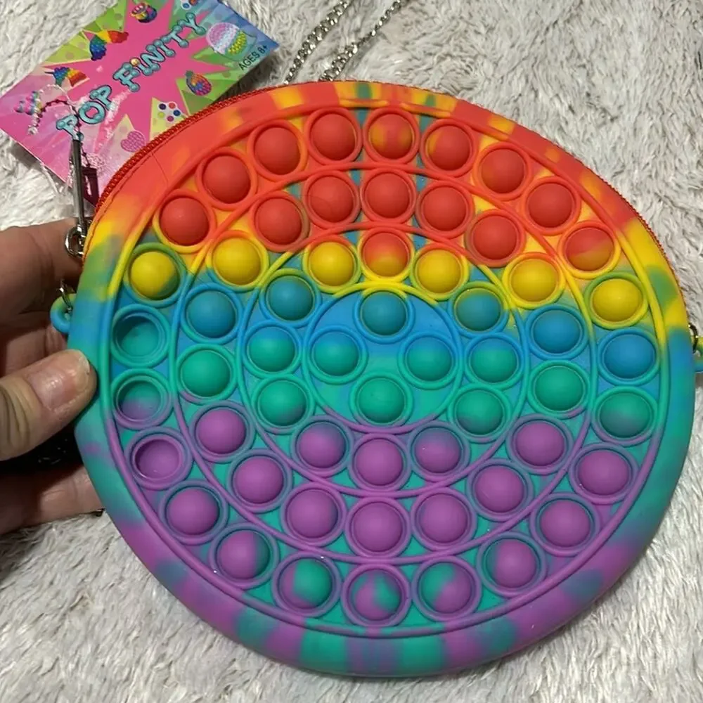 Pop Finity round crossbody purse silver chain nwt perfect fidget rainbow tie dye